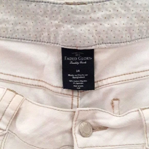 FADED GLORY White Jean Shorts, Size 14 - Picture 3 of 3